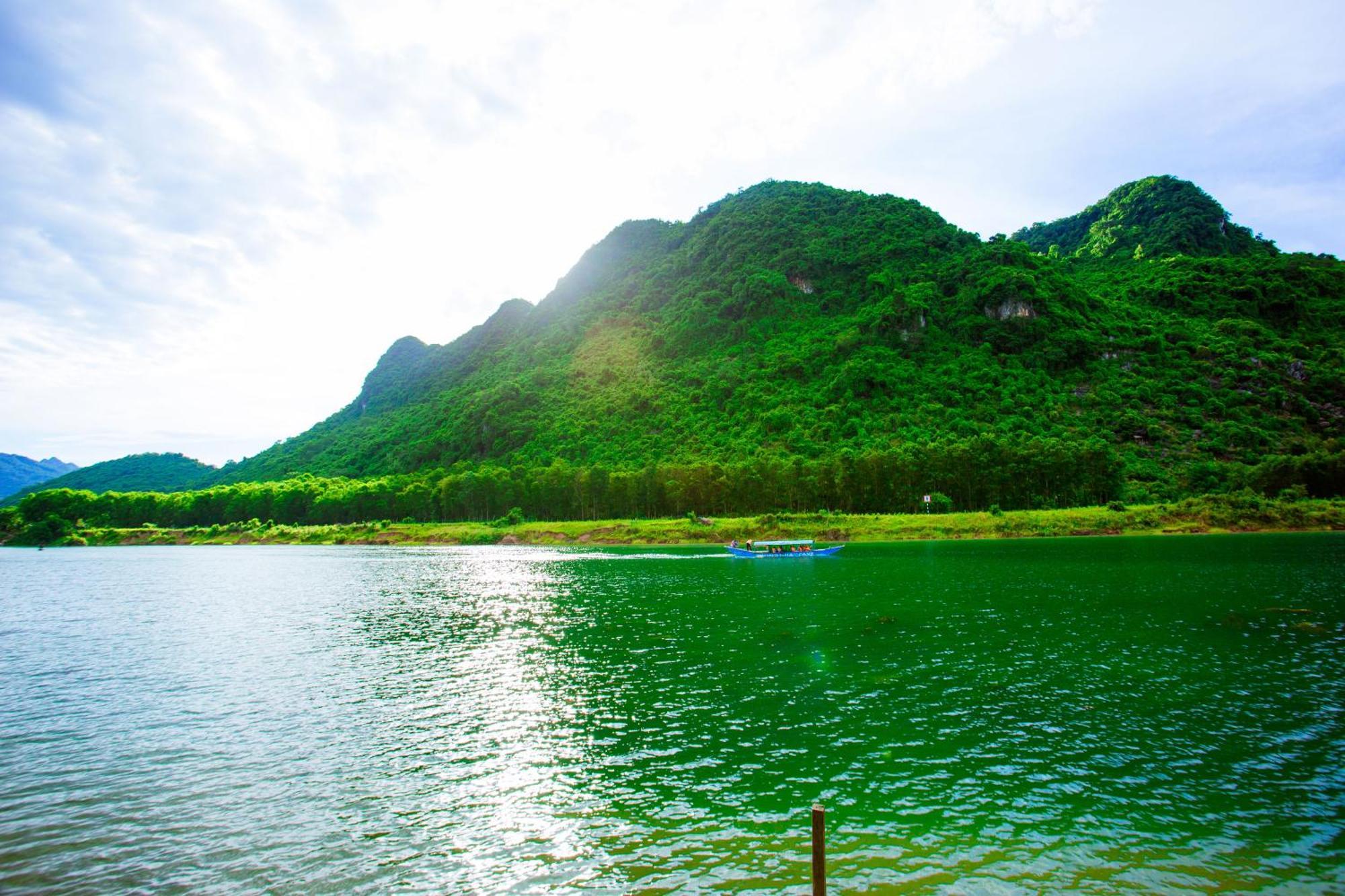 Phong Nha A Little Leaf Homestay Екстериор снимка
